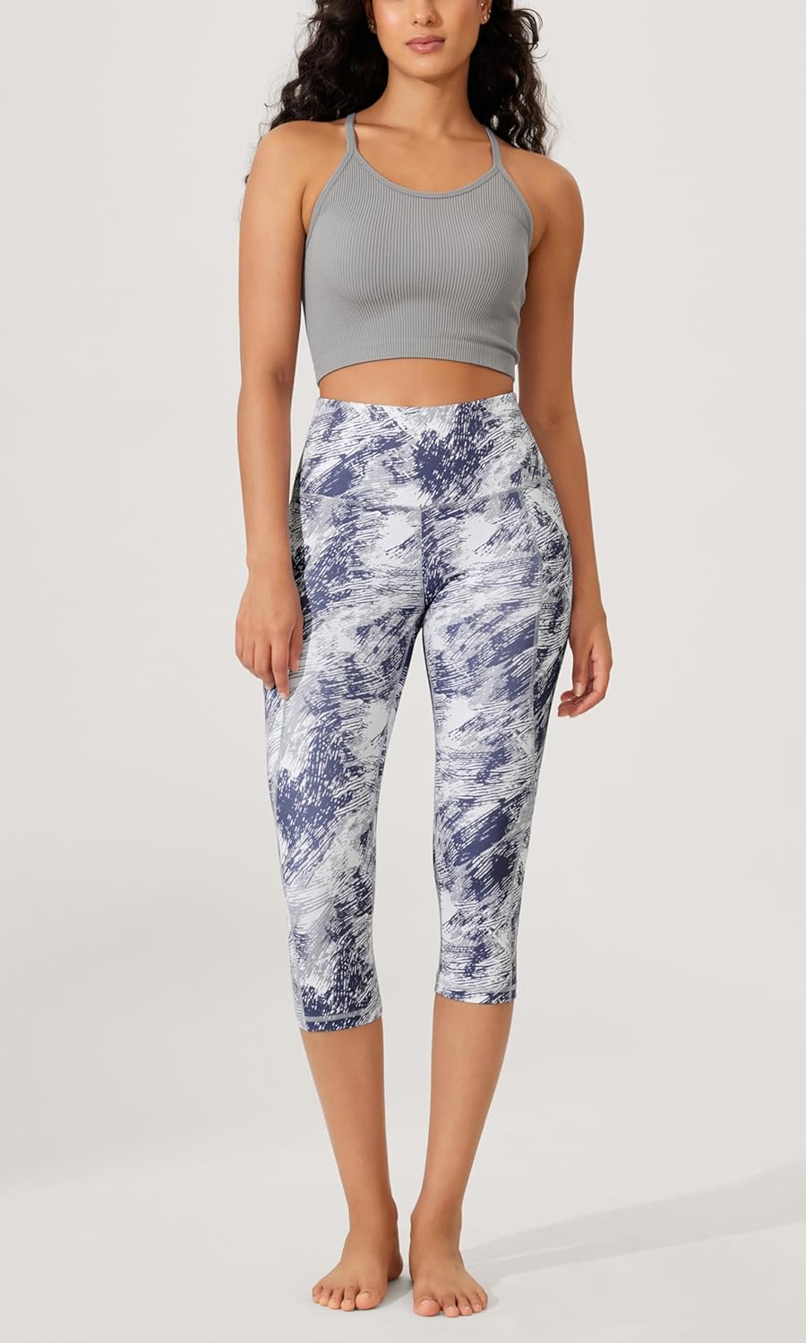 Women's High Waisted Yoga Capris with Pockets, Tummy Control Non See Through Workout Athletic Running Capri Leggings